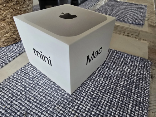 Apple Mac Mini M6 Chip