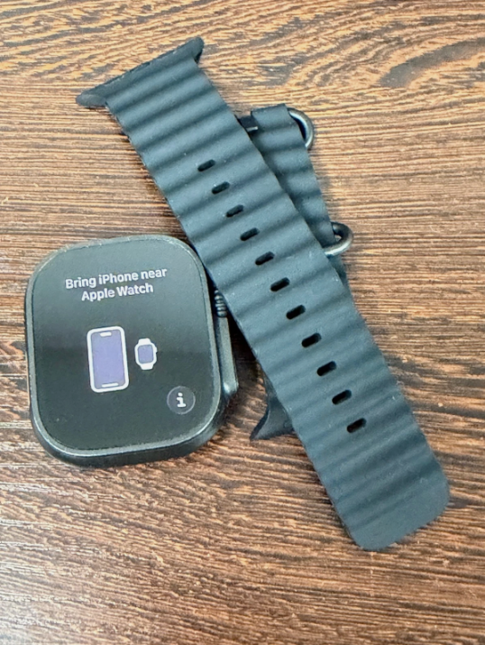 Apple Watch Ultra 2 49mm Black Titanium With Ocean Band - 100% Batt -  Used Like New